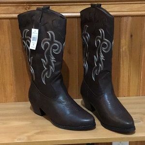 Women’s Brand New Boots